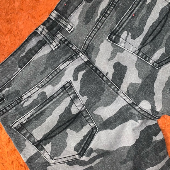 COPY - 🛑🛑🔥VICTORIOUS🔥32x30🔥🛑🛑PREMIUM COLLECTION 🔥🛑🛑#CAMO10 - Picture 2 of 7